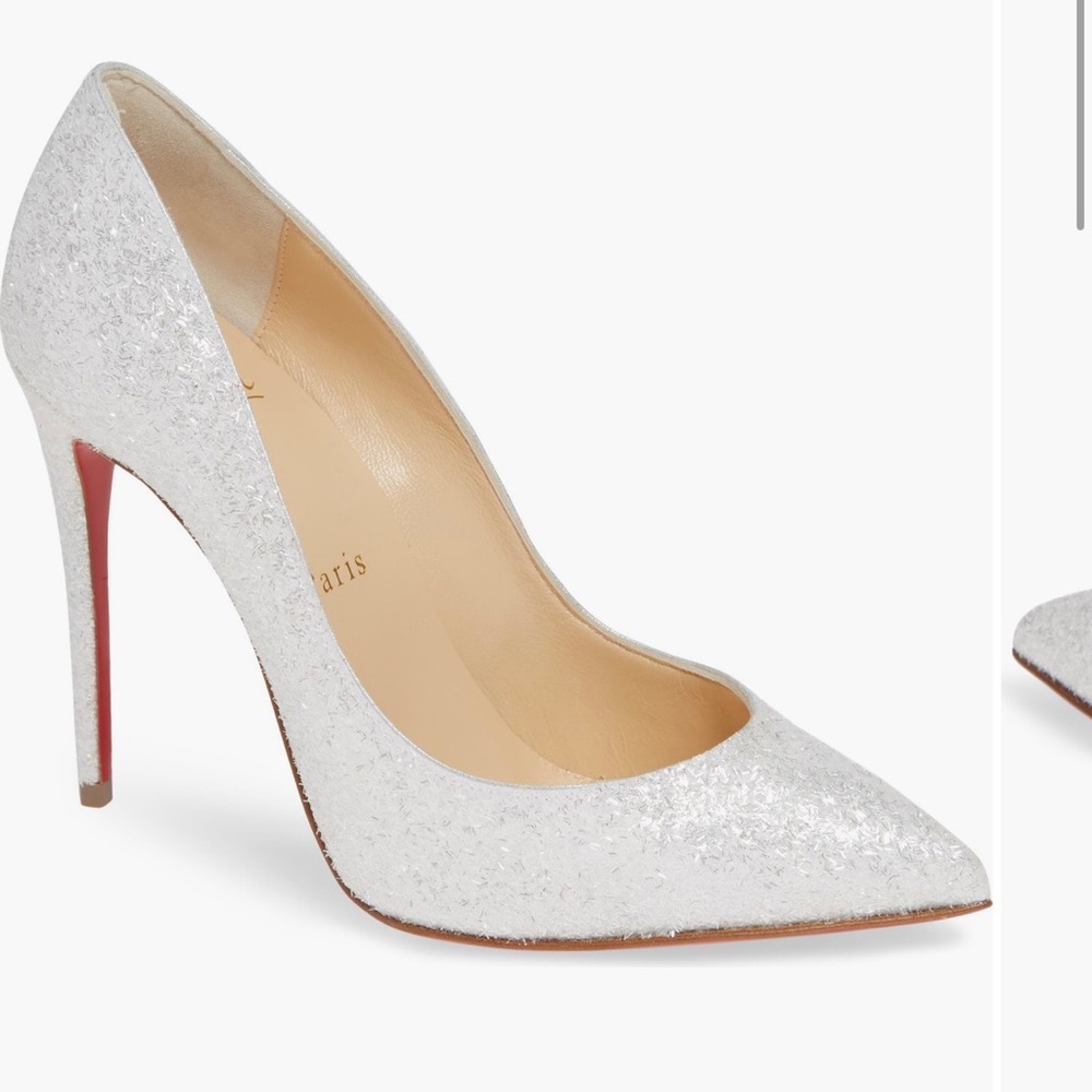 🤍 White glitter Louboutin Pigalle pumps